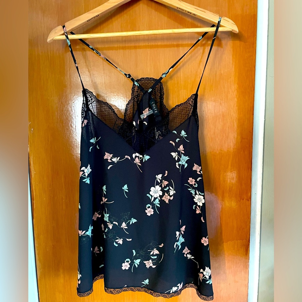 Pretty Black Floral Lacey V-neck Tank